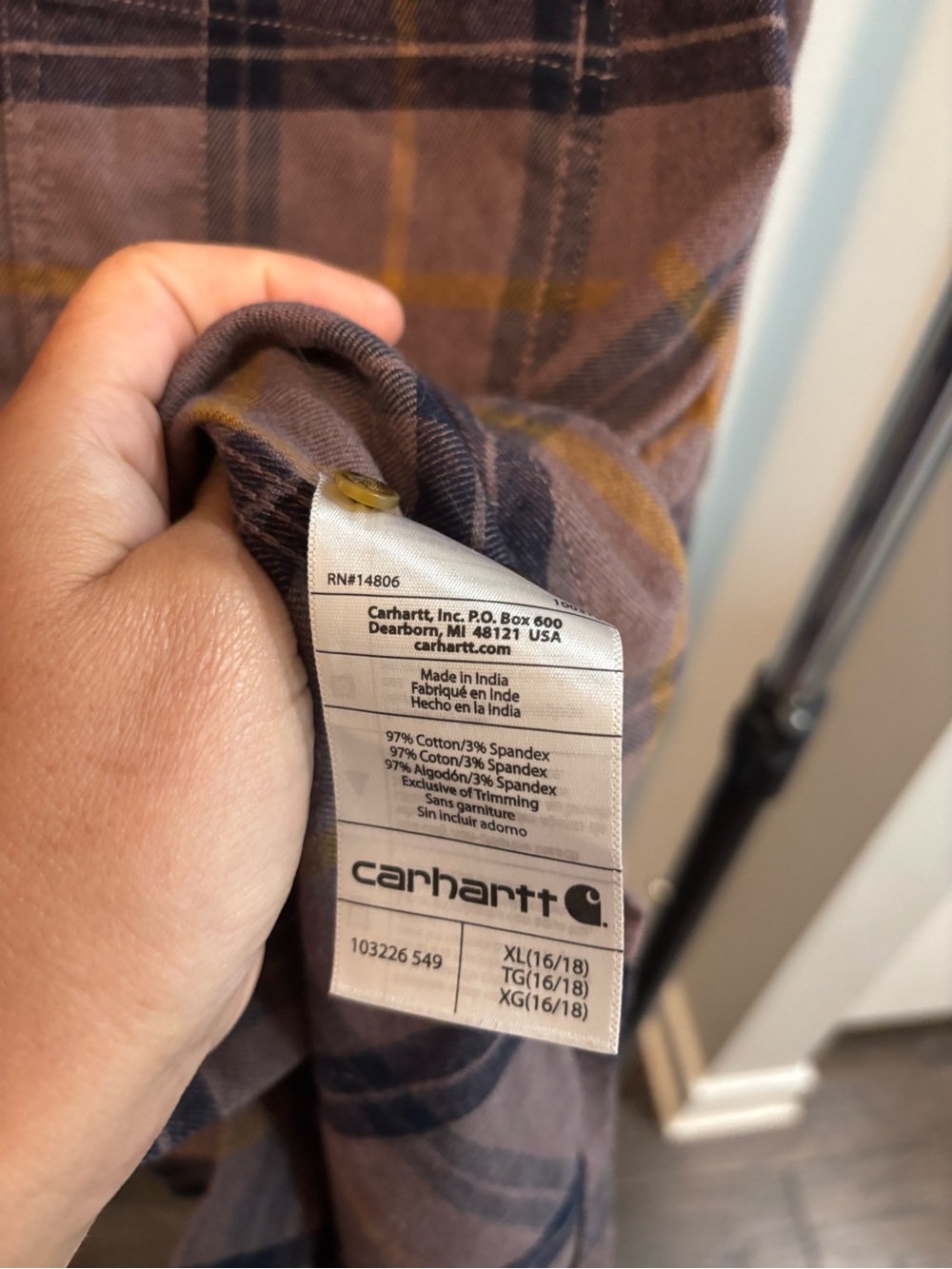 Carhartt Mauve & Plaid Button-Up Shirts - Picture 5 of 8